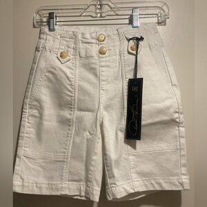 DG2 by Diane Gilman Cream Women's Bermudas